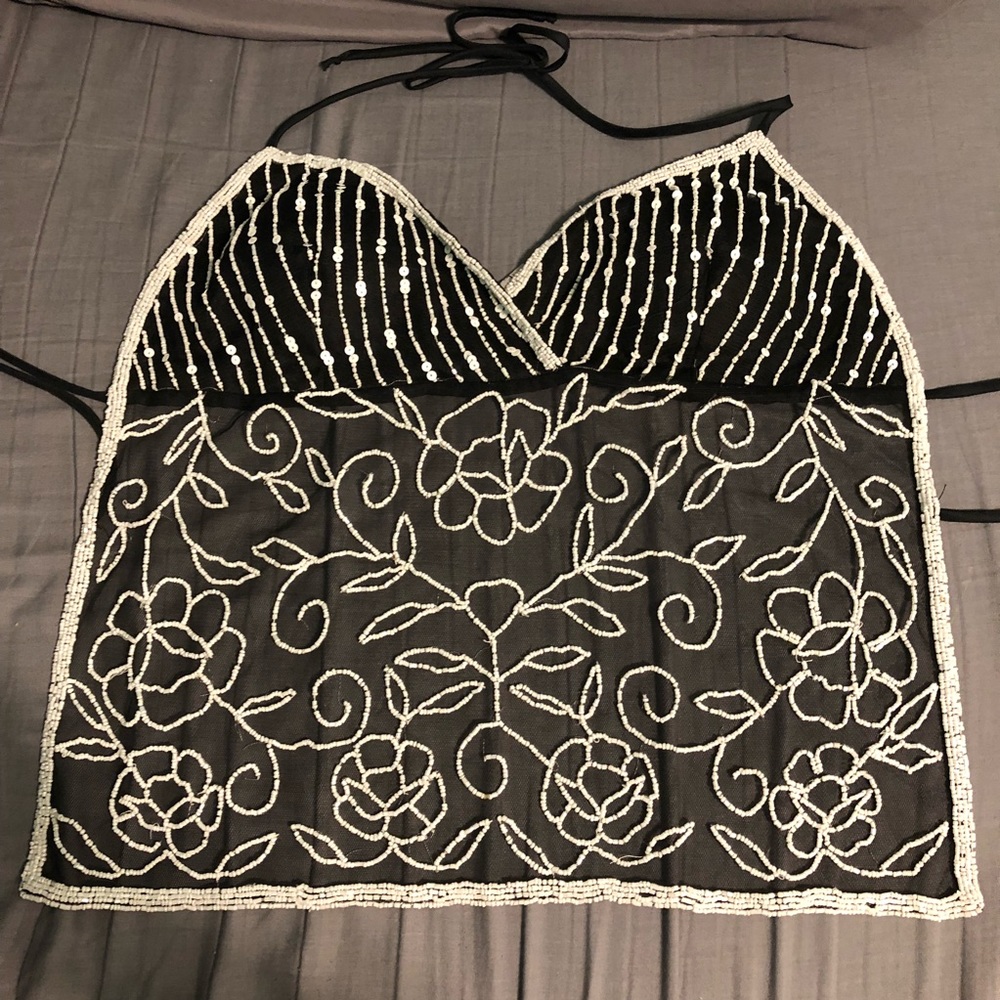 🖤GORGEOUS B/W BEADED TOP!!🖤